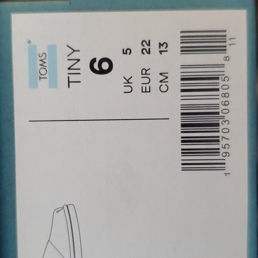 TOMS | Bubble Gum Pink| Belmont Girls| Size 6T - Picture 6 of 6